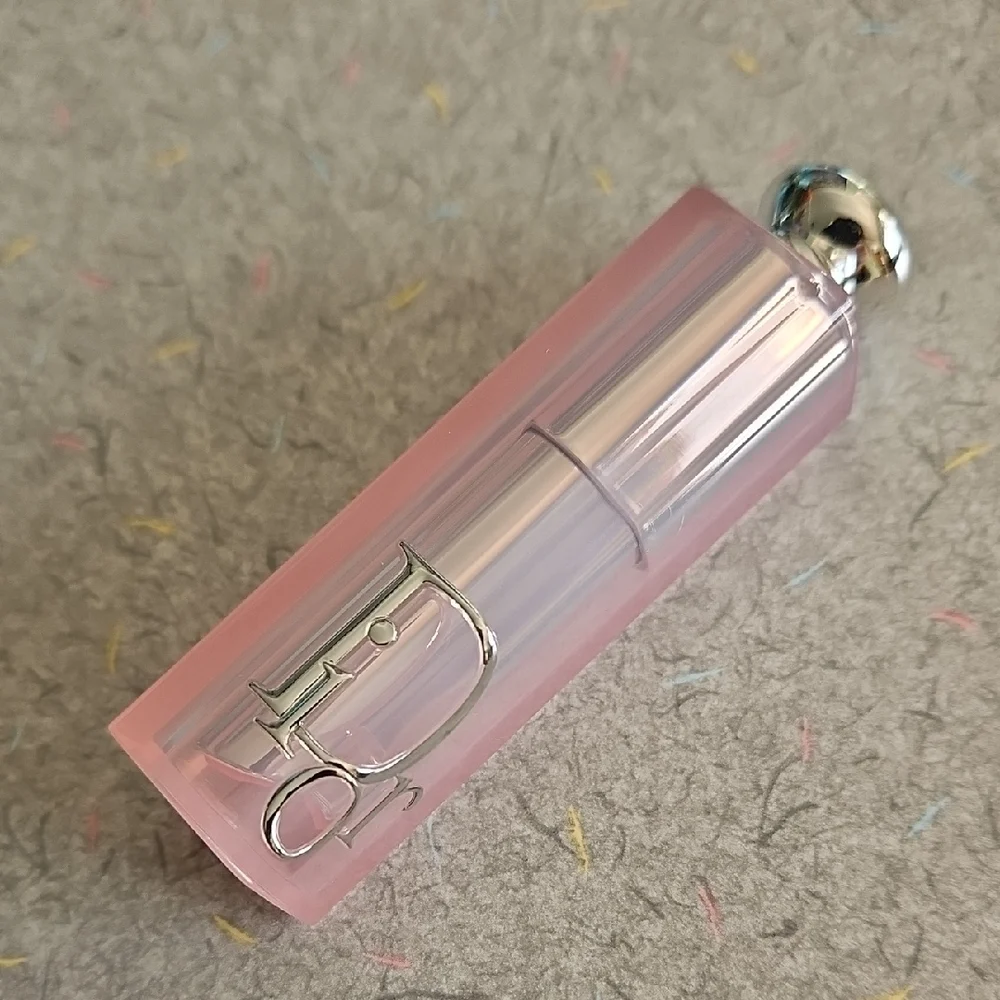 Dior Addict Lip Glow - Picture 2 of 8